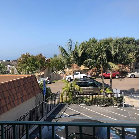 Moonlight Beach Motel เอนซินีทัส ภายนอก รูปภาพ